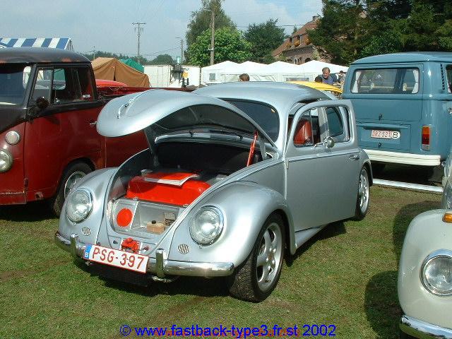 Templou2002_0825_104138AA.JPG