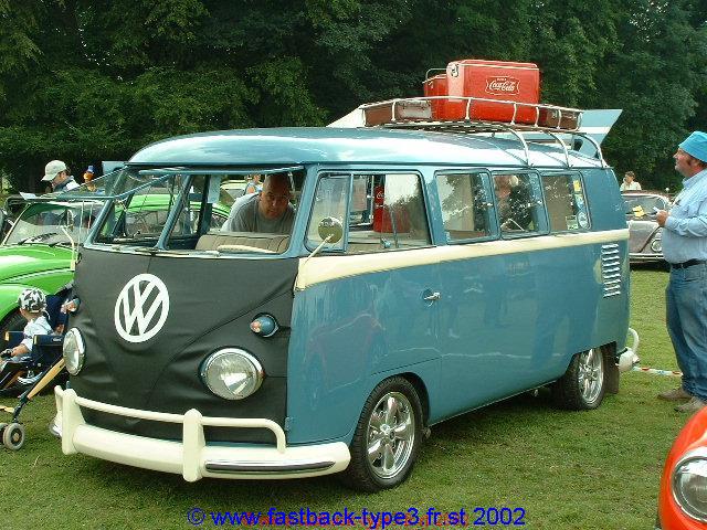 Templou2002_0825_111633AA.JPG