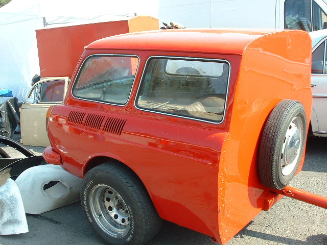 spa2003104459AA.JPG