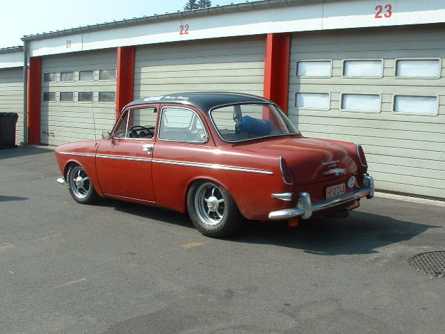 spa2003104633AA.JPG