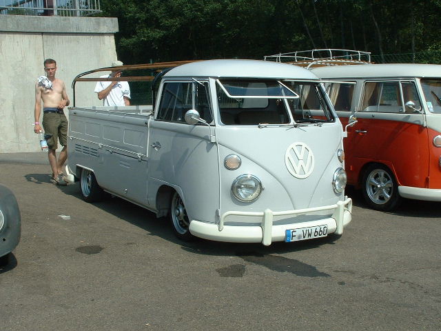 spa2003113504AA.JPG