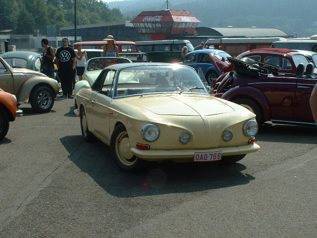 spa2003113701AA.JPG