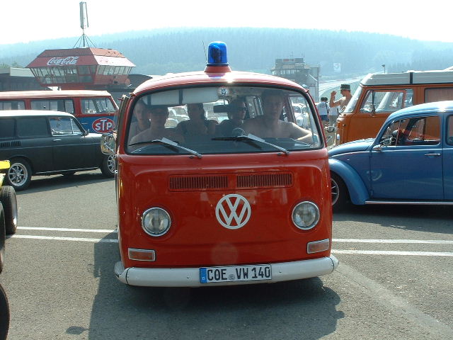 spa2003113739AA.JPG
