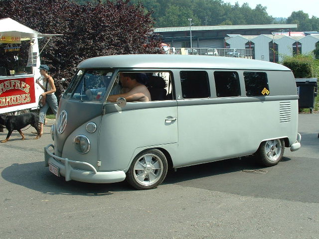 spa2003114956AA.JPG