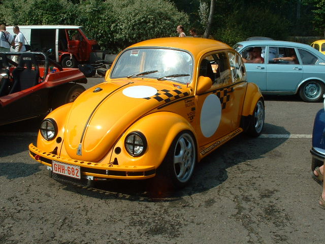 spa2003115132AA.JPG