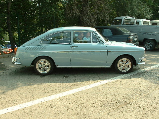 spa2003115329AA.JPG