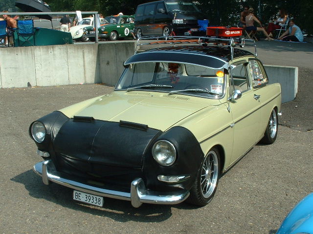 spa2003115703AA.JPG