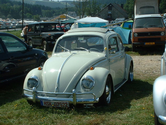 spa2003120143AA.JPG