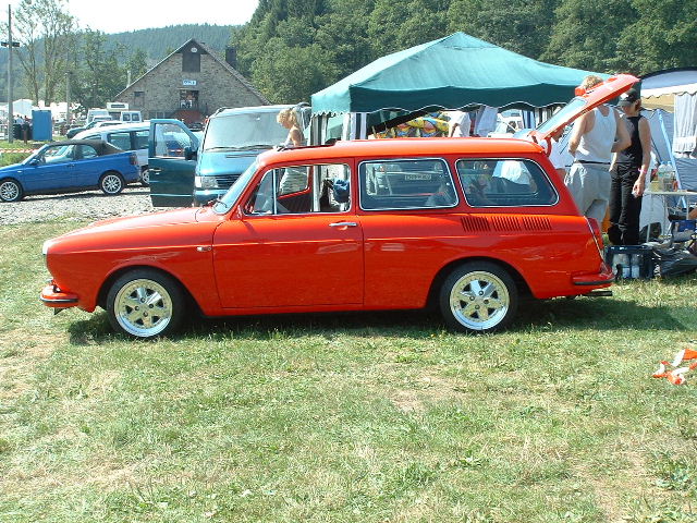 spa2003120250AA.JPG