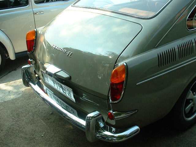 spa2003120400AA.JPG