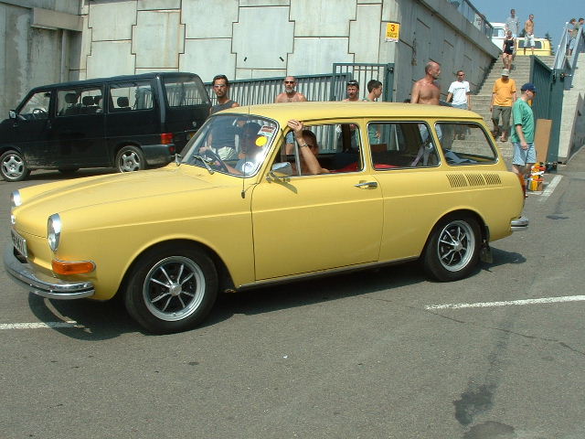 spa2003121009AA.JPG