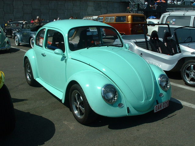 spa2003122515AA.JPG