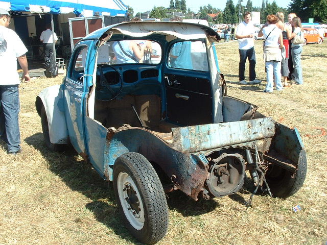 tem20032003_0824_152810AA.JPG