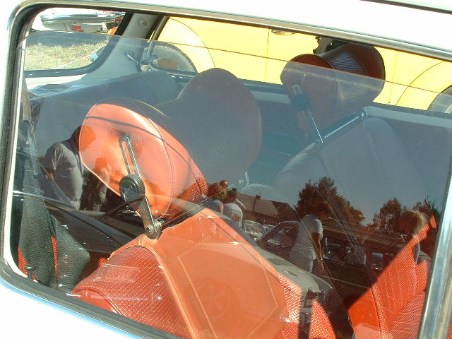 tem20032003_0824_155257AA.JPG