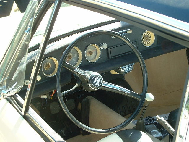 tem20032003_0824_162255AA.JPG